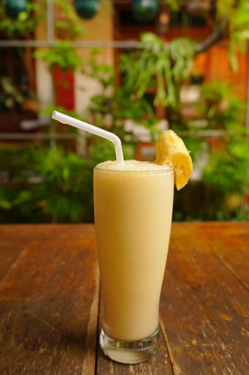 Yulia 2 Homestay Sanur Екстер'єр фото