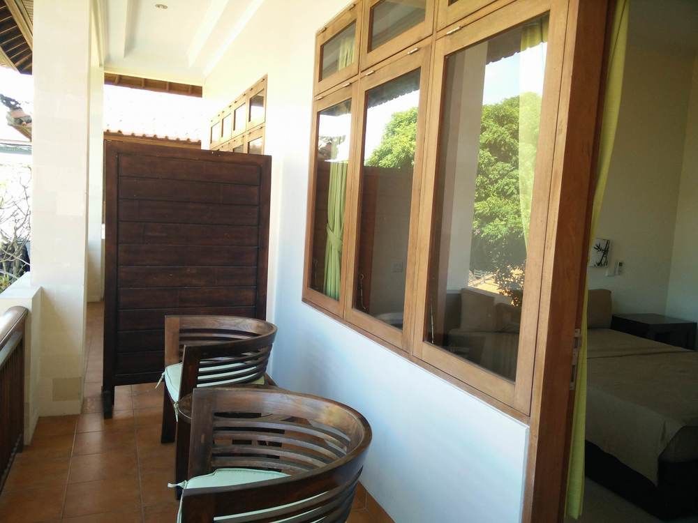 Yulia 2 Homestay Sanur Екстер'єр фото